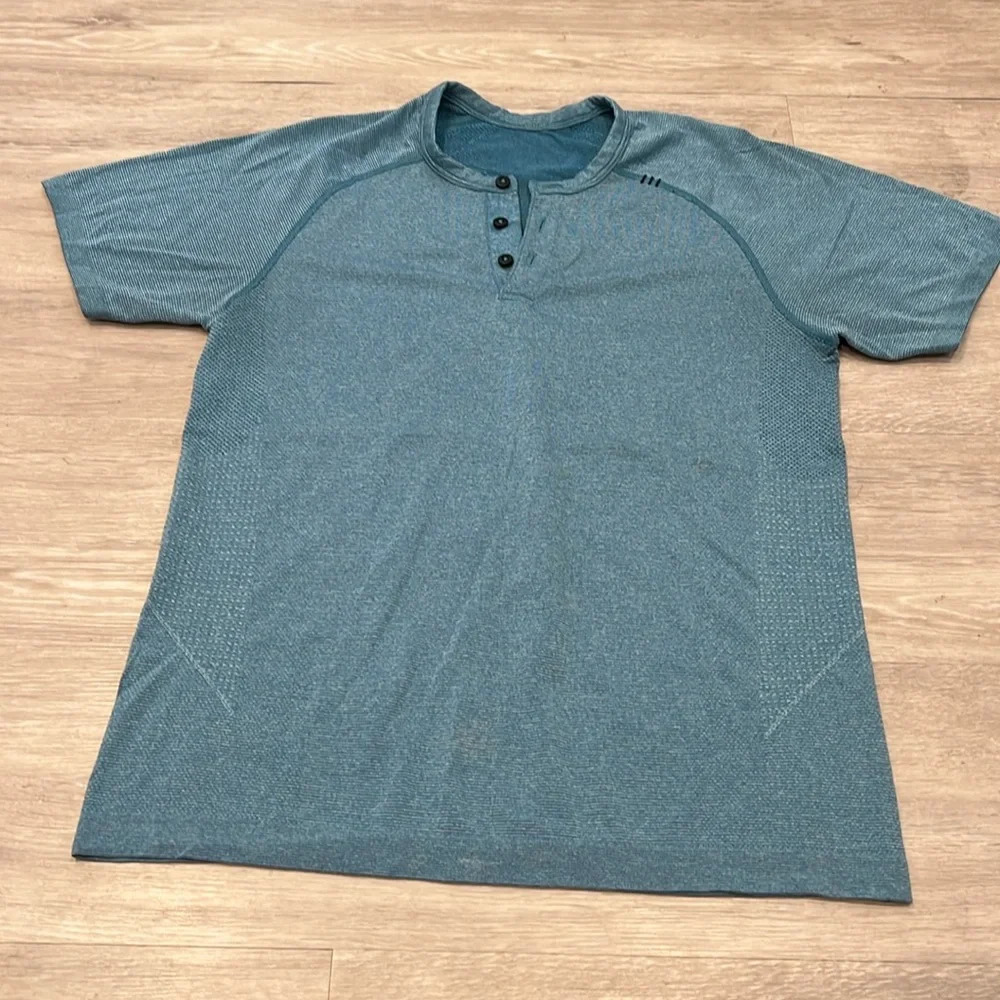 Blue Men’s Lululemon Swiftly Tech